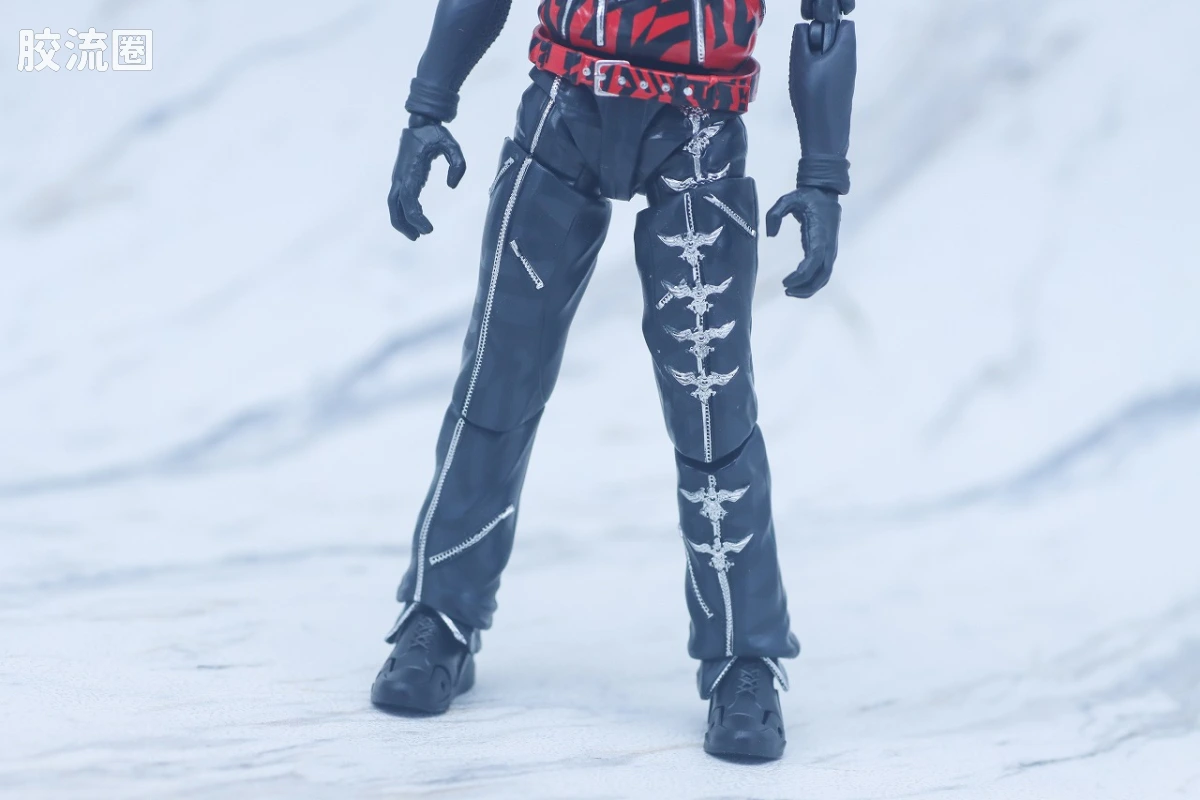SHF 假面骑士限定版 蜘蛛改造人-01 (新·假面骑士) - 图片